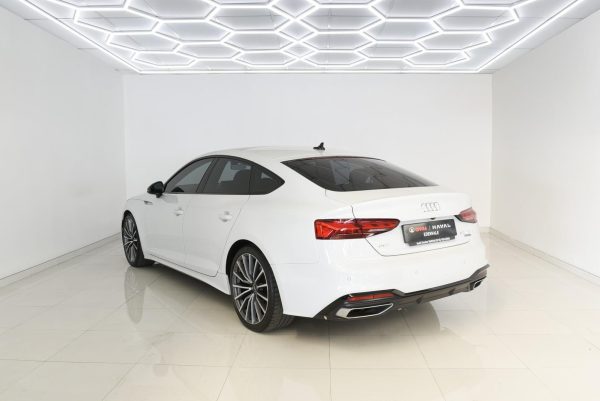 Audi A5 - Sportback 40TDI Quattro S Line - Image 2
