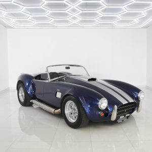 AC Cobra - V8